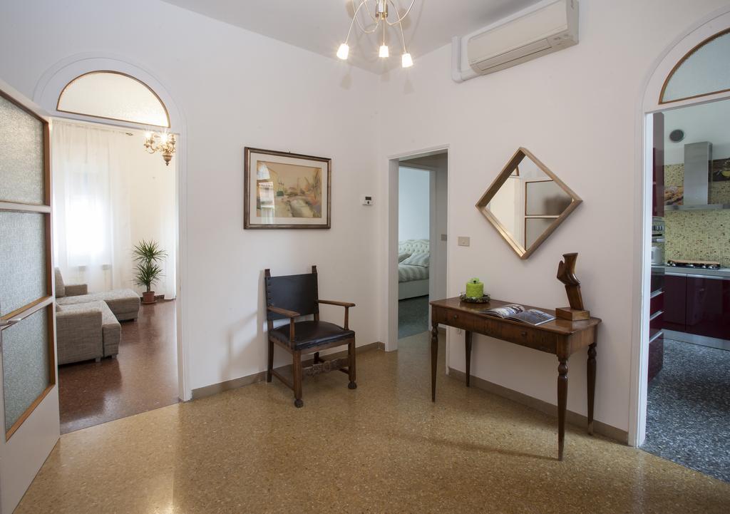 Casa Renier-Biennale Appartement Venetië Buitenkant foto
